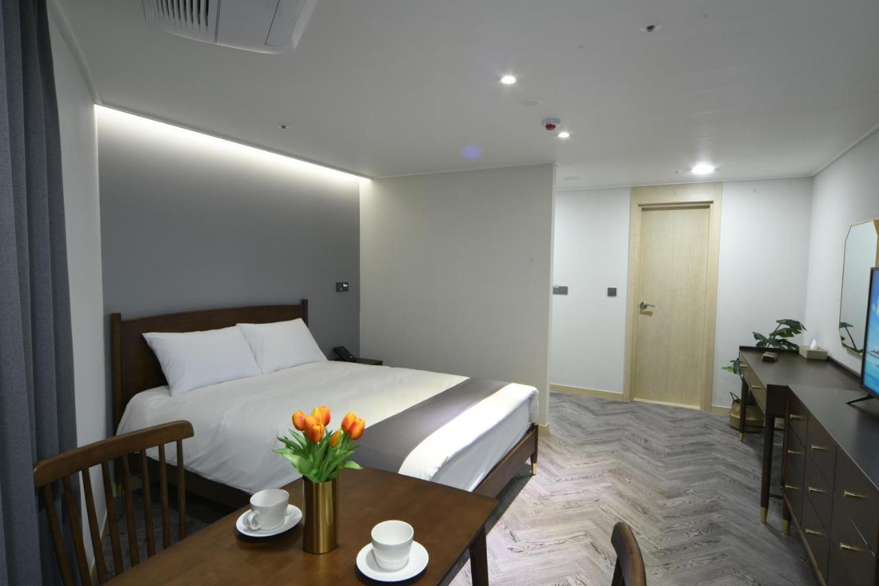 Haeundae Central Hotel Busan Exteriör bild
