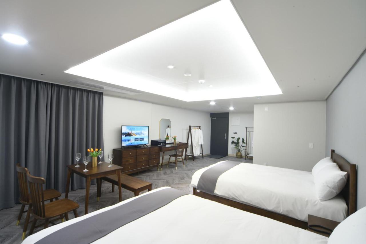 Haeundae Central Hotel Busan Exteriör bild