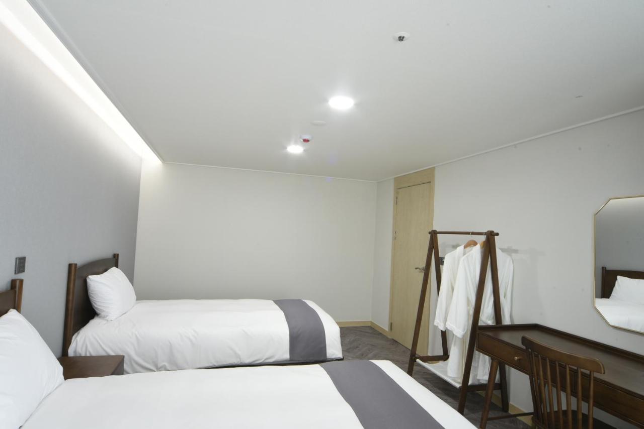 Haeundae Central Hotel Busan Exteriör bild